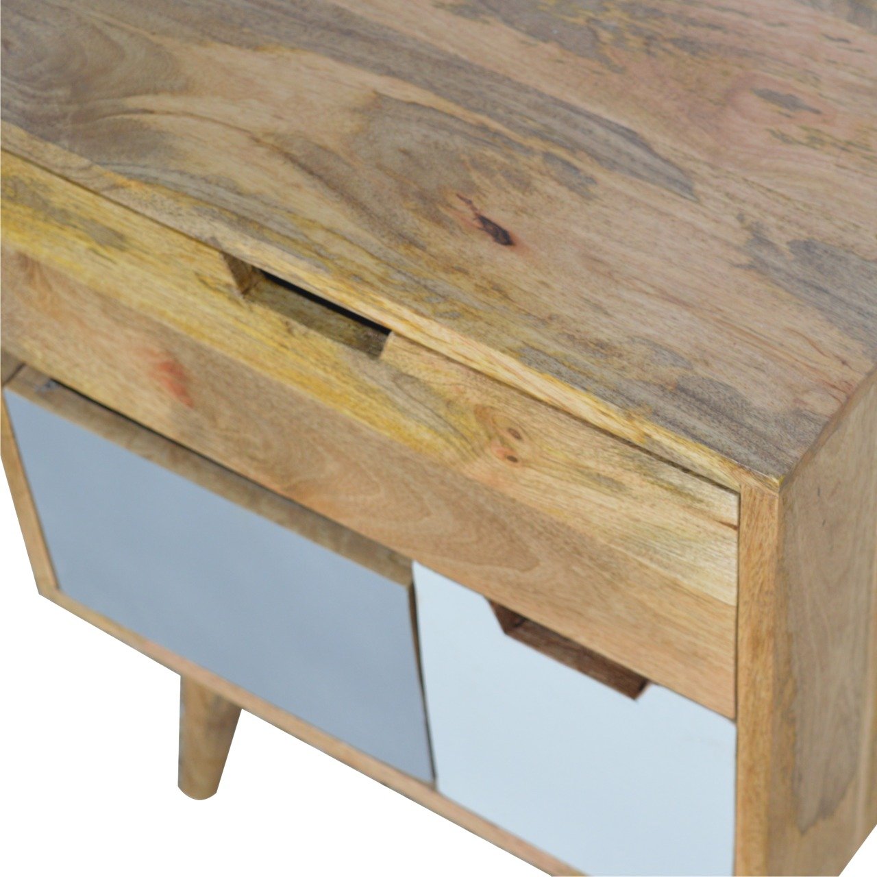 Szafka nocna Artisan IN248 – naturalne materiały dobrane przez Artisan, wykończenie jasne - Image 4