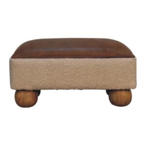 Pufa Artisan IN3498 – drewno i tkanina bouclé, wykończenie bouclé